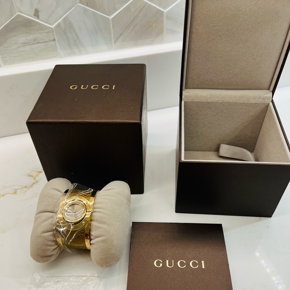 Gucci Accessories - GUCCI GOLD WATCH BRACELET 💯AUTHENTIC